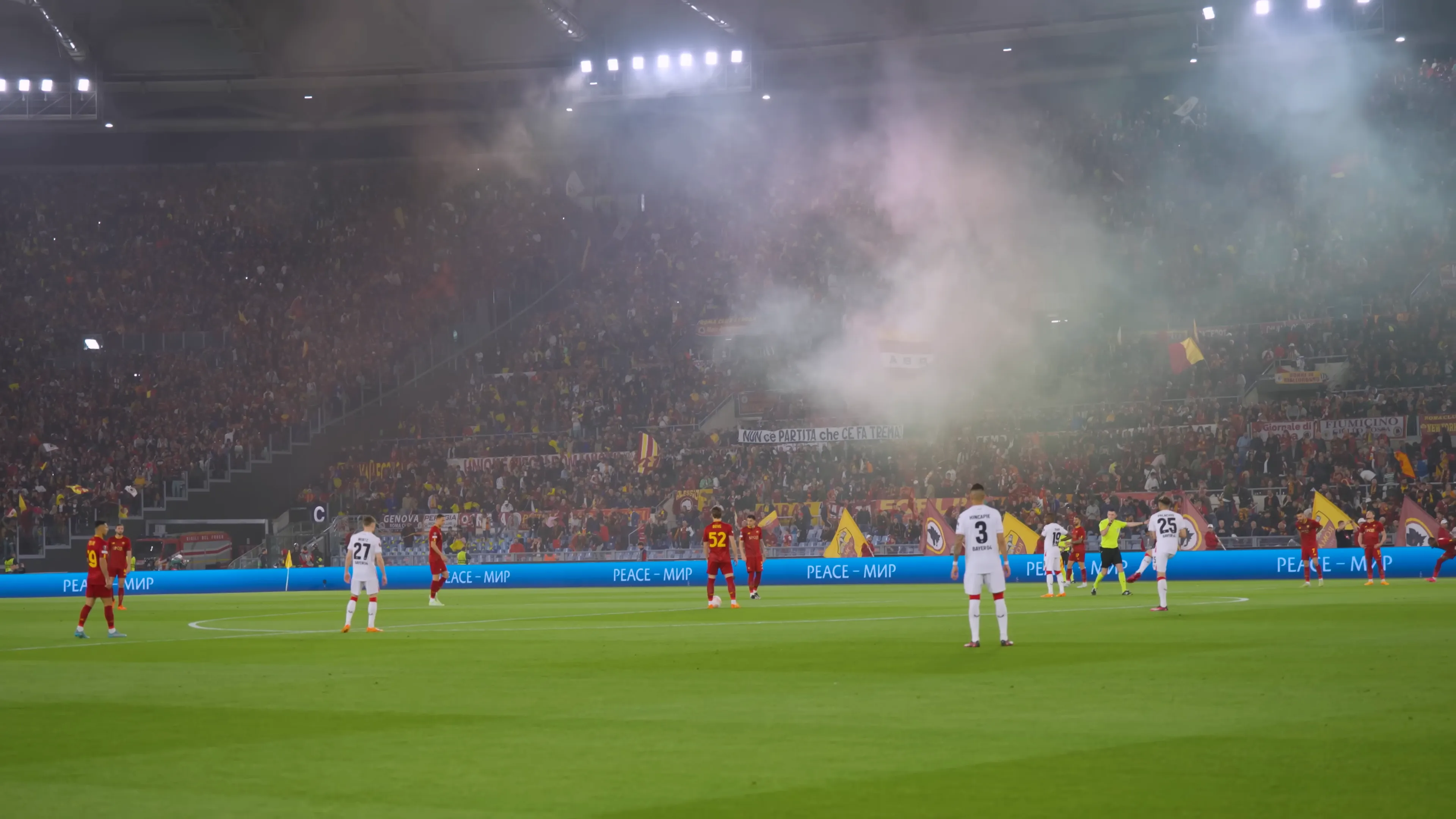 AS Roma background